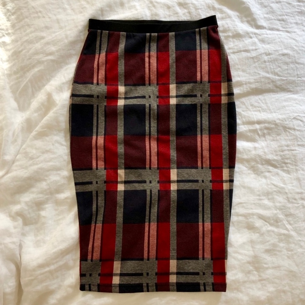 NWT Plaid Mid Length High Waisted Pencil Skirt